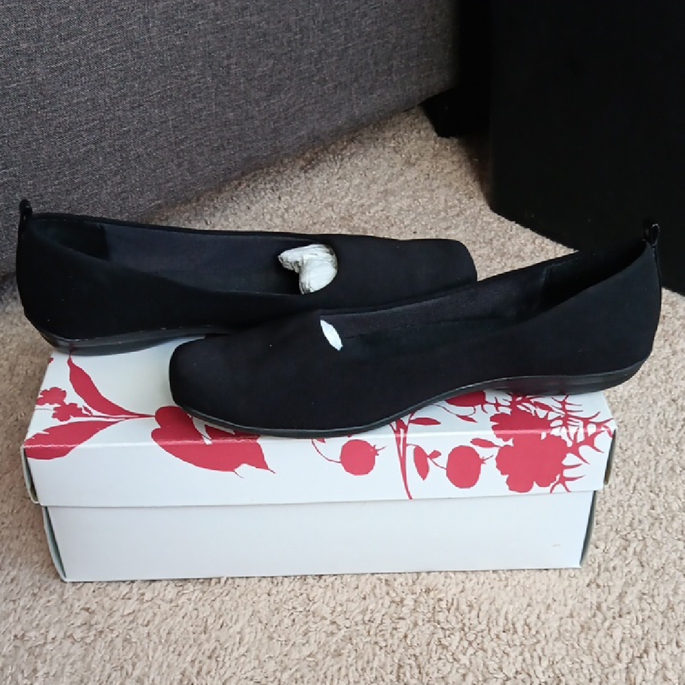 Mootsies Tootsies Classic Black Flats